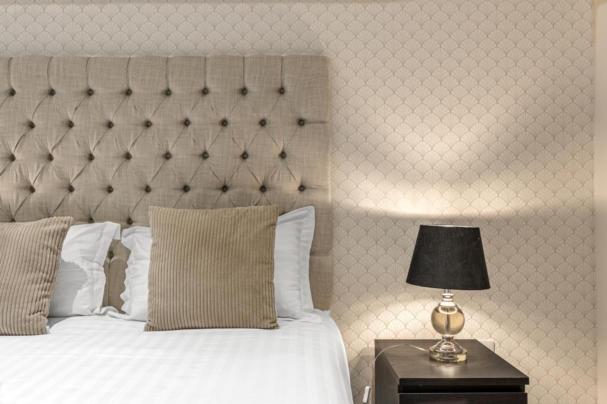 Abbey Apartments Modern Aparthotel For Tourists & Professionals Barrow-in-Furness Szoba fotó